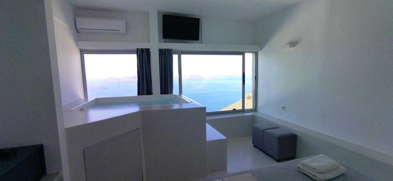 Maximilian Caldera Suites Fira  Exterior foto